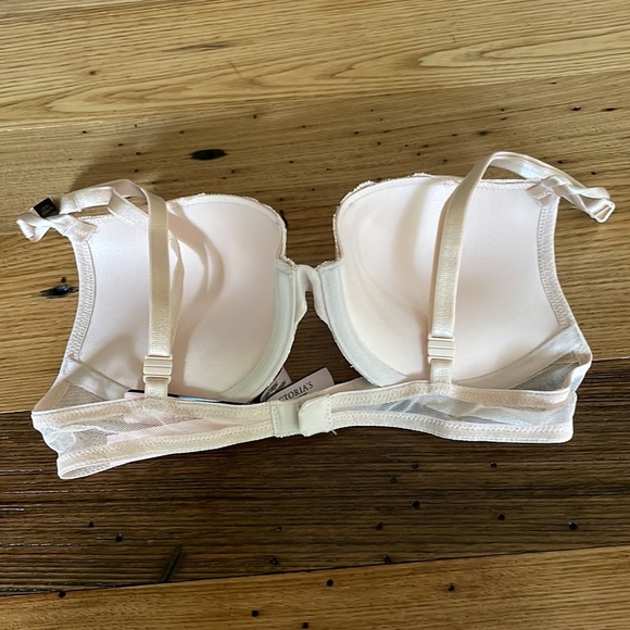 NWT Victoria’s Secret Sz 32B Cream Padded & Underwire Lacey Push-Up Bra - Picture 12 of 15
